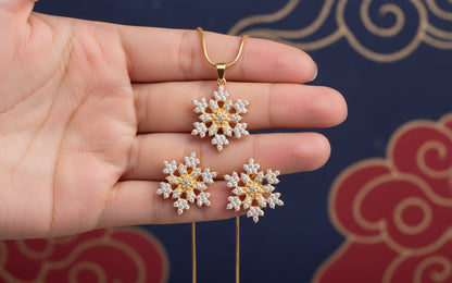 T-Gold Snowflake Necklace and Earring Set 5884