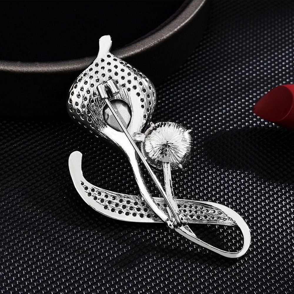 T-“Moonlit Kiss” Crystal Brooch 9759