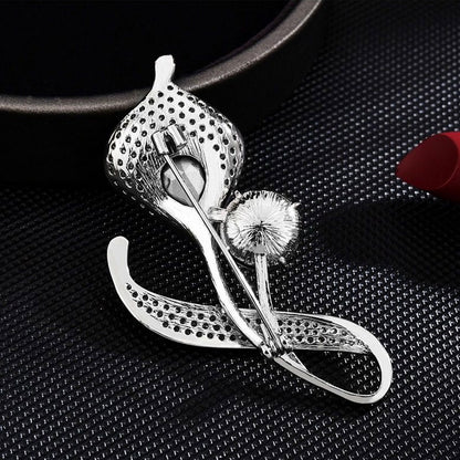 T-“Moonlit Kiss” Crystal Brooch 9759