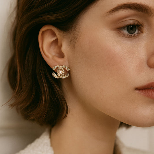 French Chic Pearl Crest Crystal Earrings 9768